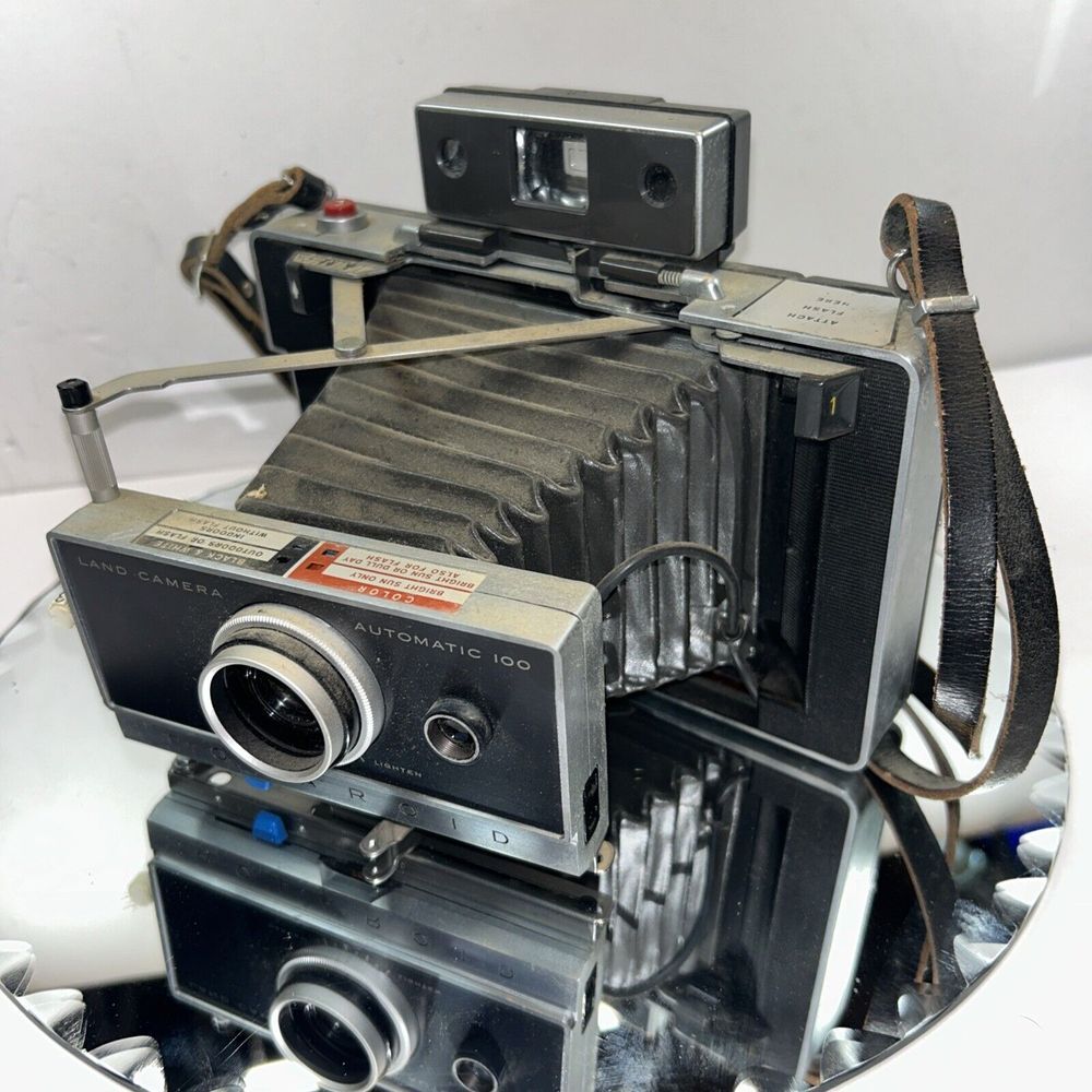 Polaroid Automatic 100 Land Camera -untested‎
